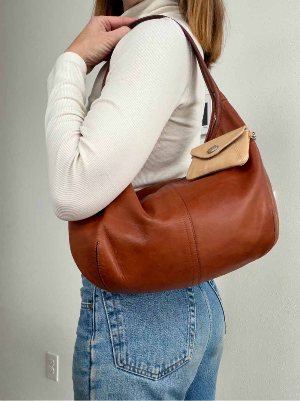 Coach 9227 Ergo Hobo Medium Zip
